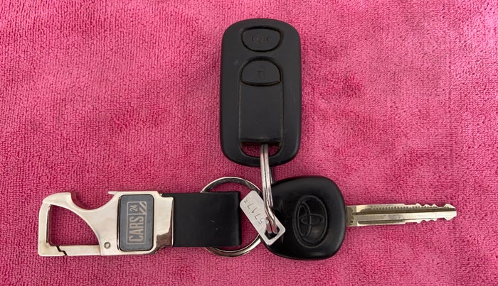 2012 Toyota Etios Liva GD, Diesel, Manual, 49,510 km, Key Close-up