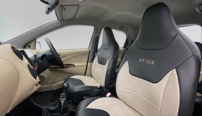 2012 Toyota Etios Liva GD, Diesel, Manual, 49,510 km, Right Side Front Door Cabin View