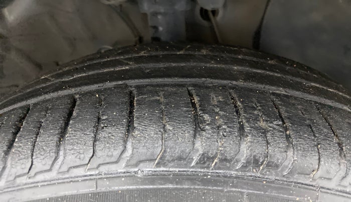 2019 Hyundai VENUE SX PLUS 1.0 TURBO DCT, Petrol, Automatic, 26,253 km, Right Front Tyre Tread