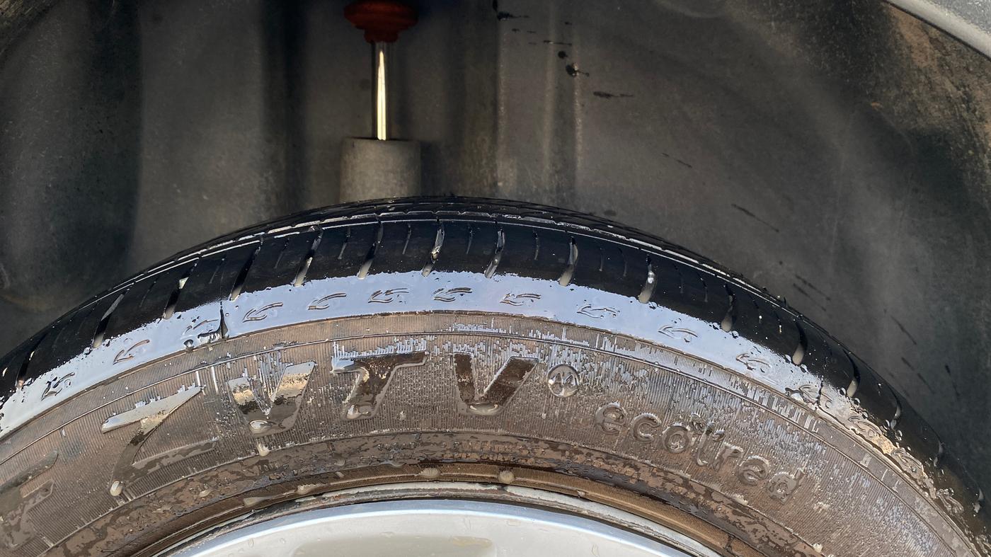 2018 Volkswagen Ameo COMFORTLINE 1.0L, Petrol, Manual, 85,169 km, Right Rear Tyre Tread