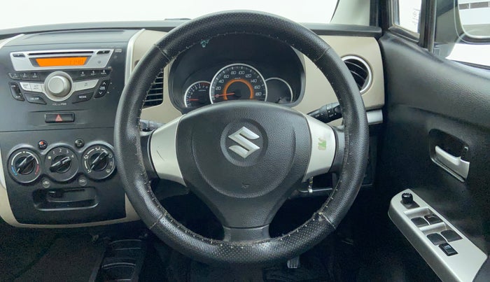 2016 Maruti Wagon R 1.0 VXI, Petrol, Manual, 22,278 km, Steering Wheel Close Up