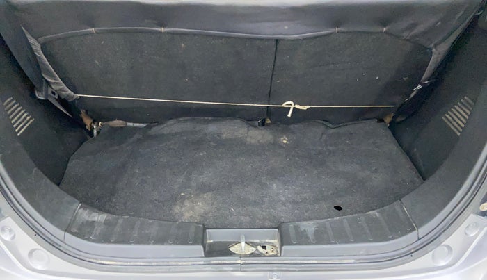 2016 Maruti Wagon R 1.0 VXI, Petrol, Manual, 22,278 km, Boot Inside