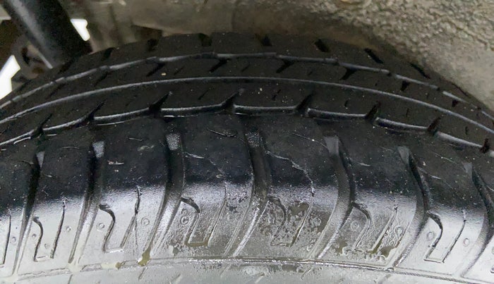 2016 Maruti Wagon R 1.0 VXI, Petrol, Manual, 22,278 km, Right Rear Tyre Tread