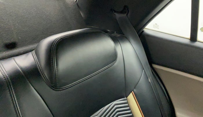 2014 Hyundai Elite i20 SPORTZ 1.2, Petrol, Manual, 56,732 km, Second-row left seat - Seat adjuster lever broken but working