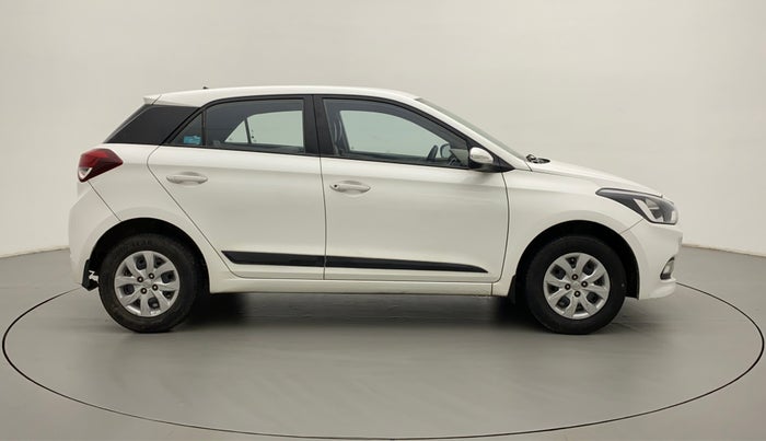 2014 Hyundai Elite i20 SPORTZ 1.2, Petrol, Manual, 56,732 km, Right Side View