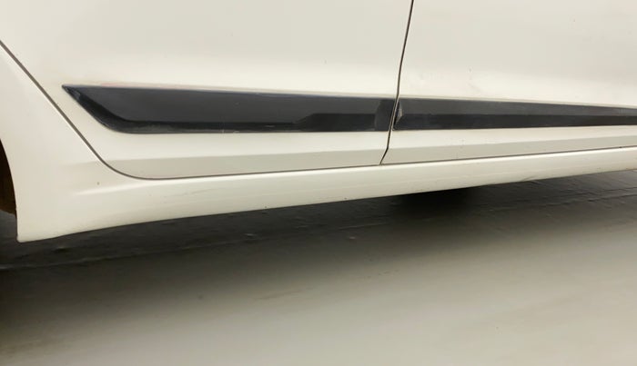 2014 Hyundai Elite i20 SPORTZ 1.2, Petrol, Manual, 56,732 km, Right running board - Slightly dented