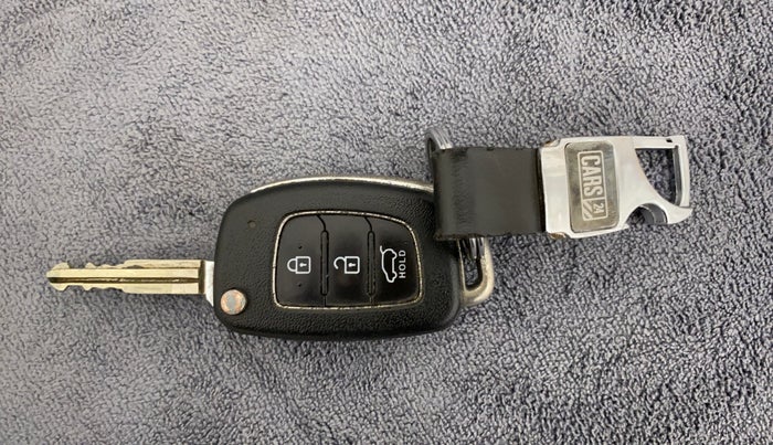2014 Hyundai Elite i20 SPORTZ 1.2, Petrol, Manual, 56,732 km, Lock system - Mechanical key minor damage
