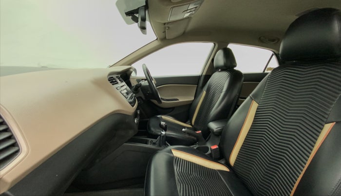 2014 Hyundai Elite i20 SPORTZ 1.2, Petrol, Manual, 56,732 km, Right Side Front Door Cabin