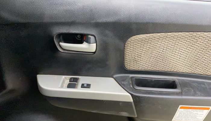 2015 Maruti Wagon R 1.0 LXI CNG, CNG, Manual, 66,748 km, Driver Side Door Panels Control