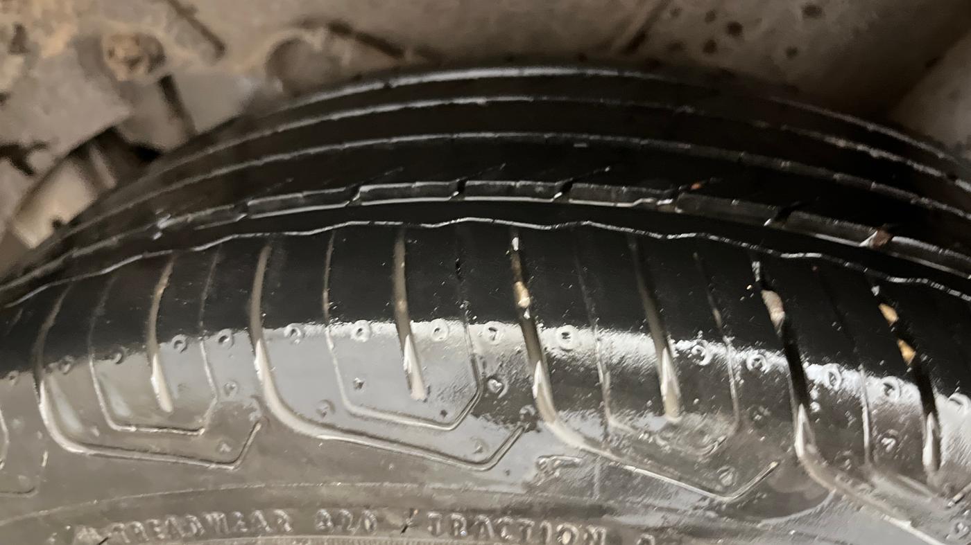 2022 Tata ALTROZ XT PETROL, Petrol, Manual, 53,946 km, Left Rear Tyre Tread