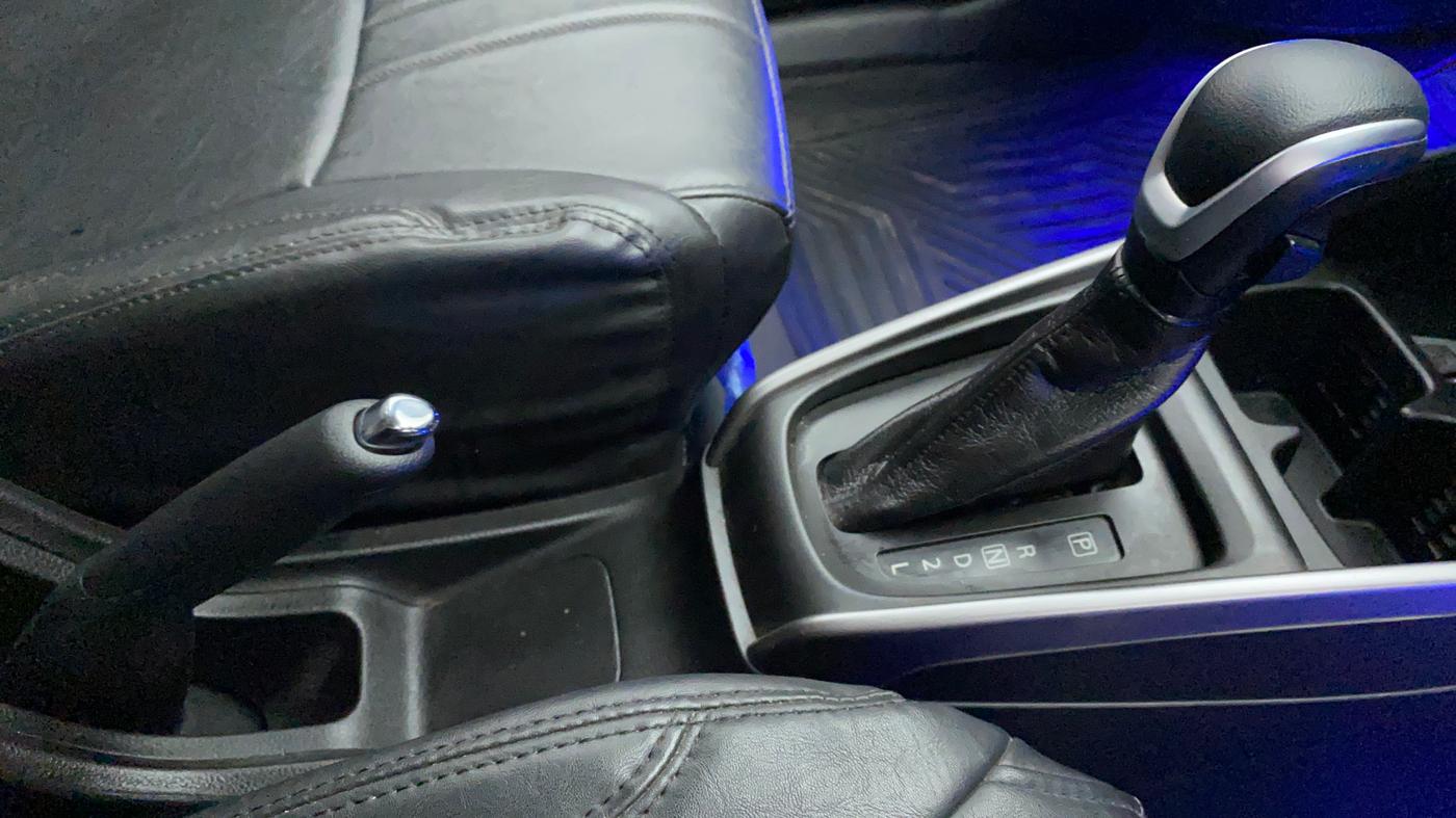 2021 Maruti XL6 ZETA AT, Petrol, Automatic, 29,845 km, Gear Lever