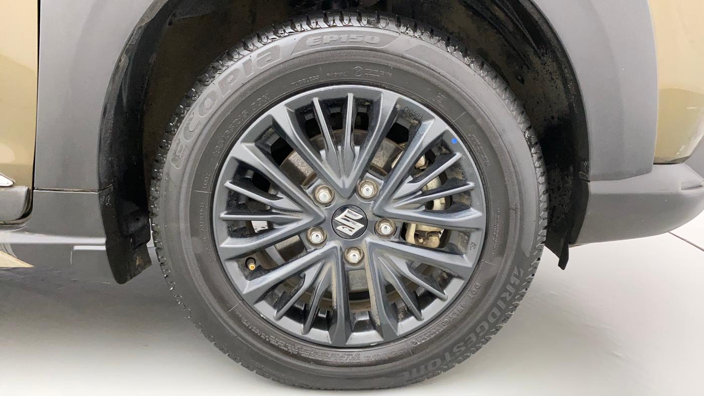 2021 Maruti XL6 ZETA AT, Petrol, Automatic, 29,845 km, Right Front Wheel