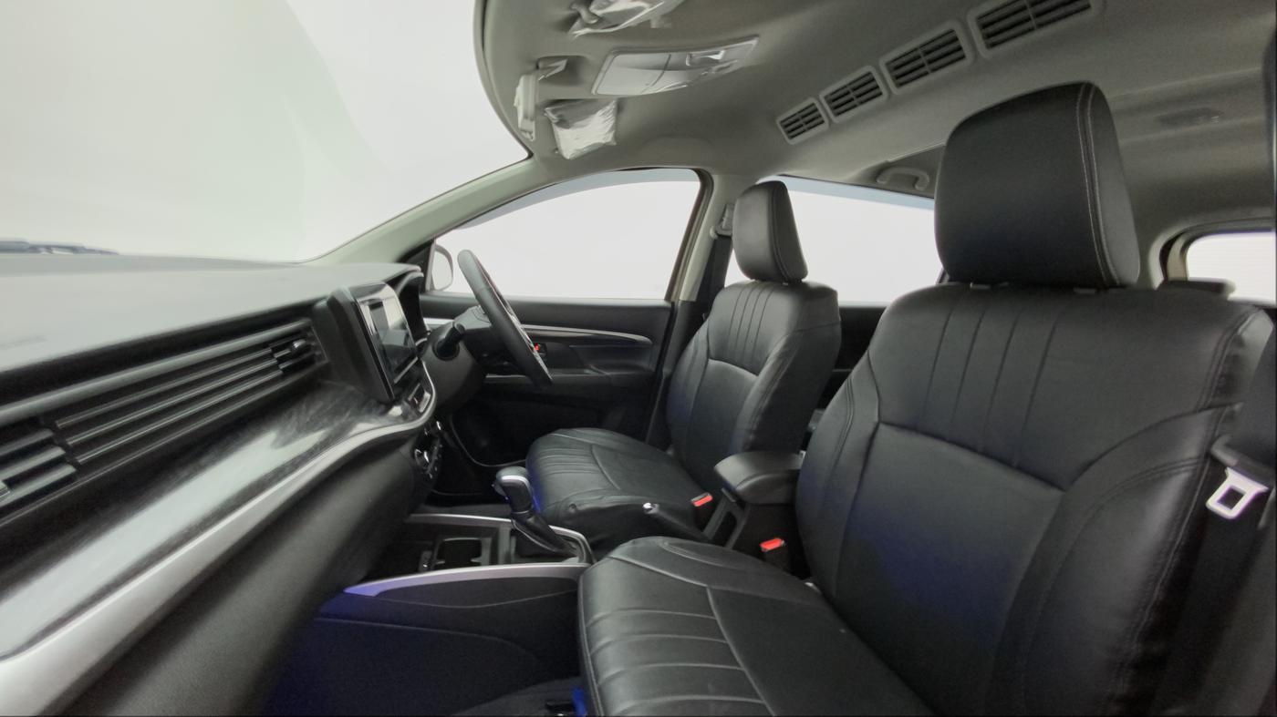 2021 Maruti XL6 ZETA AT, Petrol, Automatic, 29,845 km, Right Side Front Door Cabin