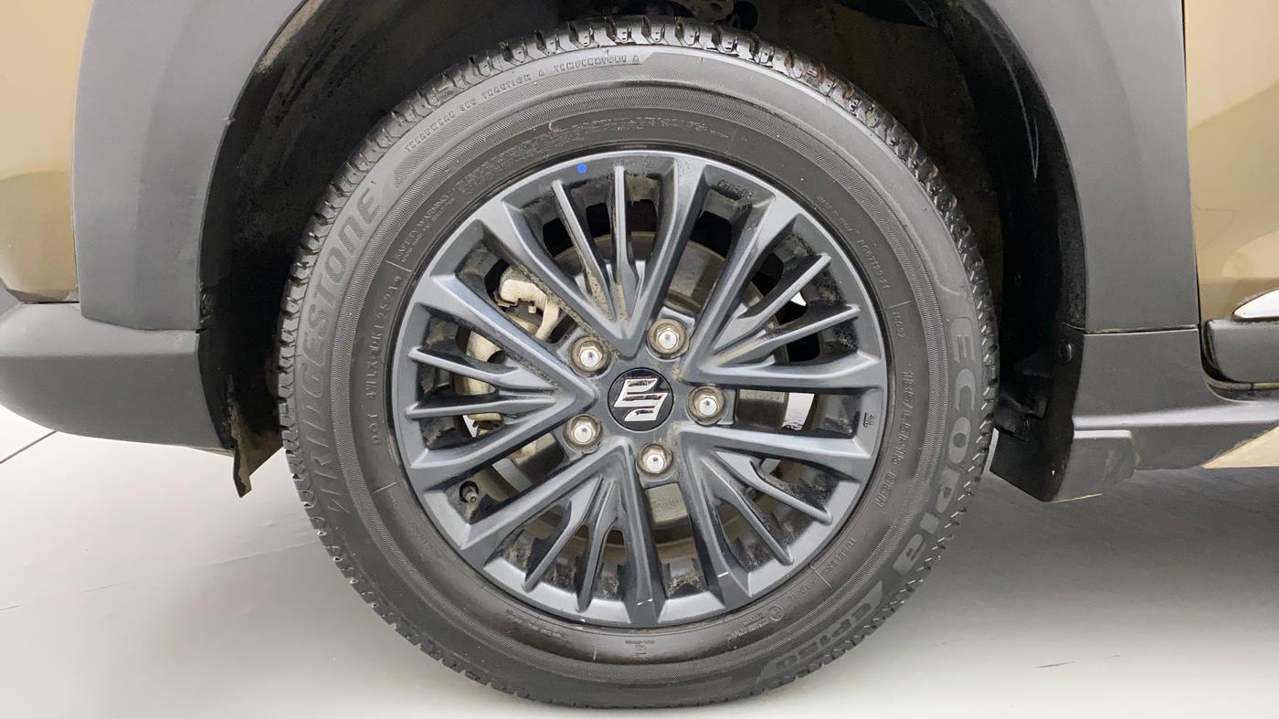 2021 Maruti XL6 ZETA AT, Petrol, Automatic, 29,845 km, Left Front Wheel