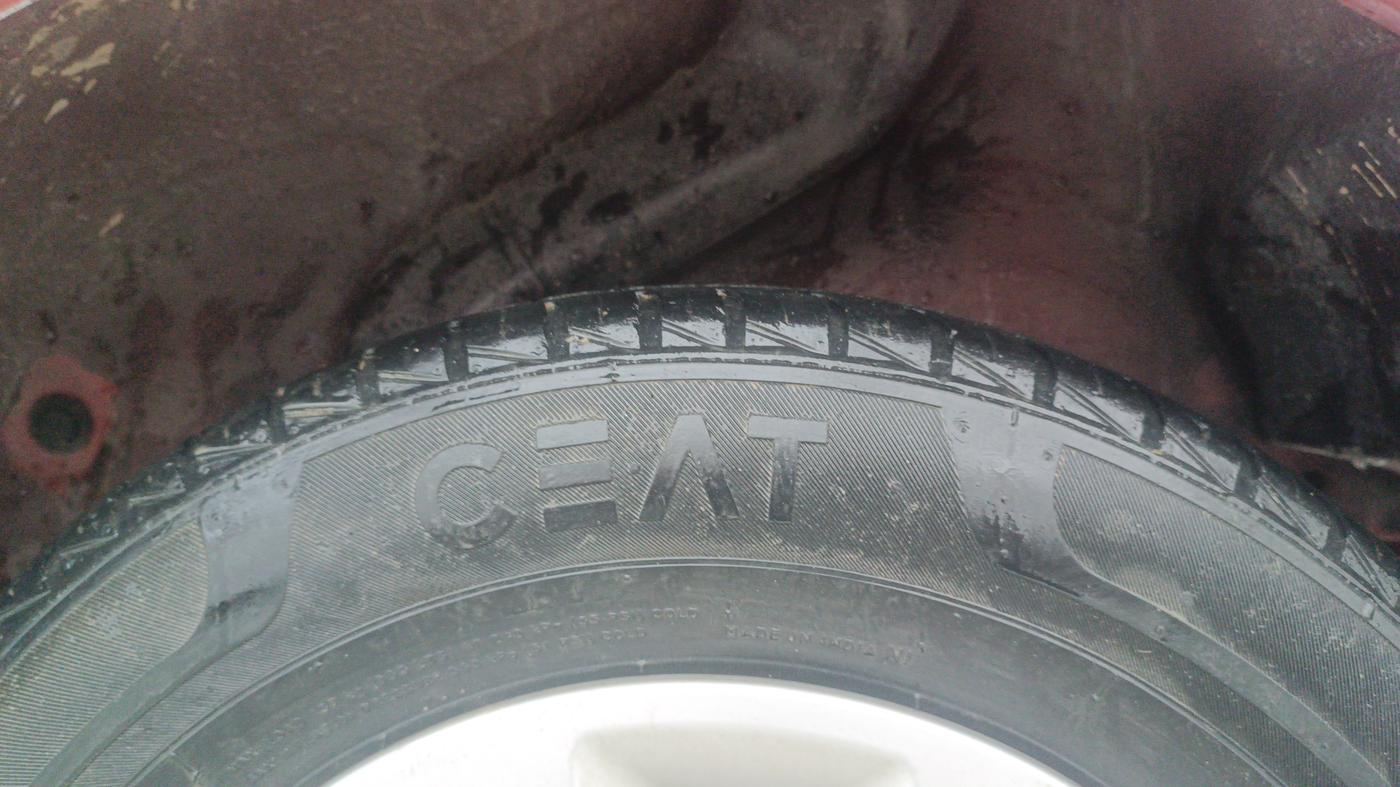 2013 Hyundai i10 SPORTZ 1.2 AT, Petrol, Automatic, 66,580 km, Left Rear Tyre Tread