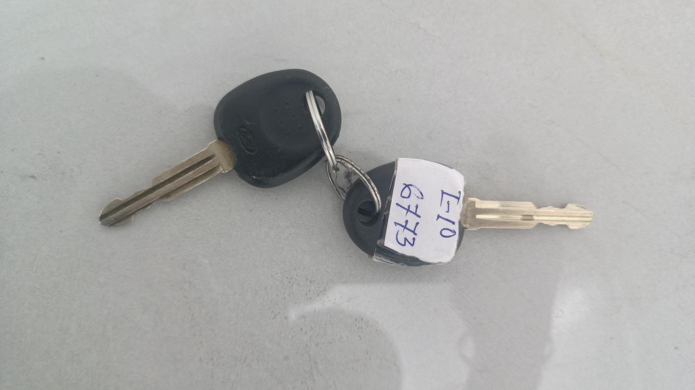 2013 Hyundai i10 SPORTZ 1.2 AT, Petrol, Automatic, 66,580 km, Key Close Up