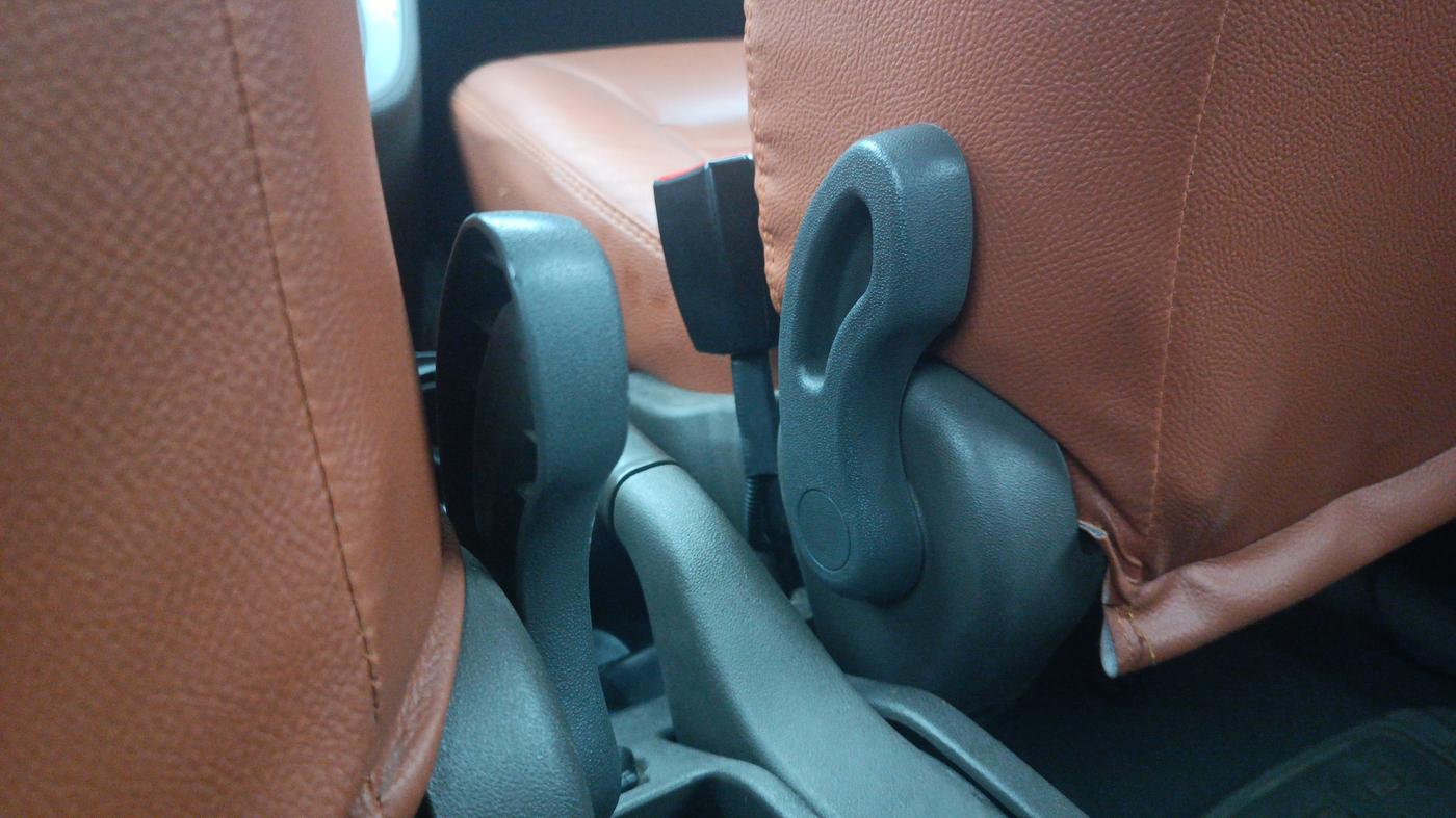 2013 Hyundai i10 SPORTZ 1.2 AT, Petrol, Automatic, 66,580 km, Driver Side Adjustment Panel