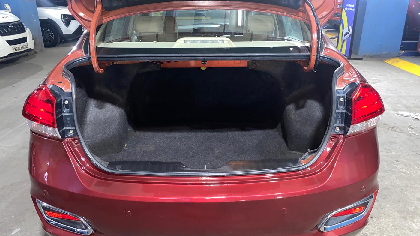 2021 Maruti Ciaz ALPHA 1.5 SHVS PETROL, Petrol, Manual, 20,764 km, Boot Inside