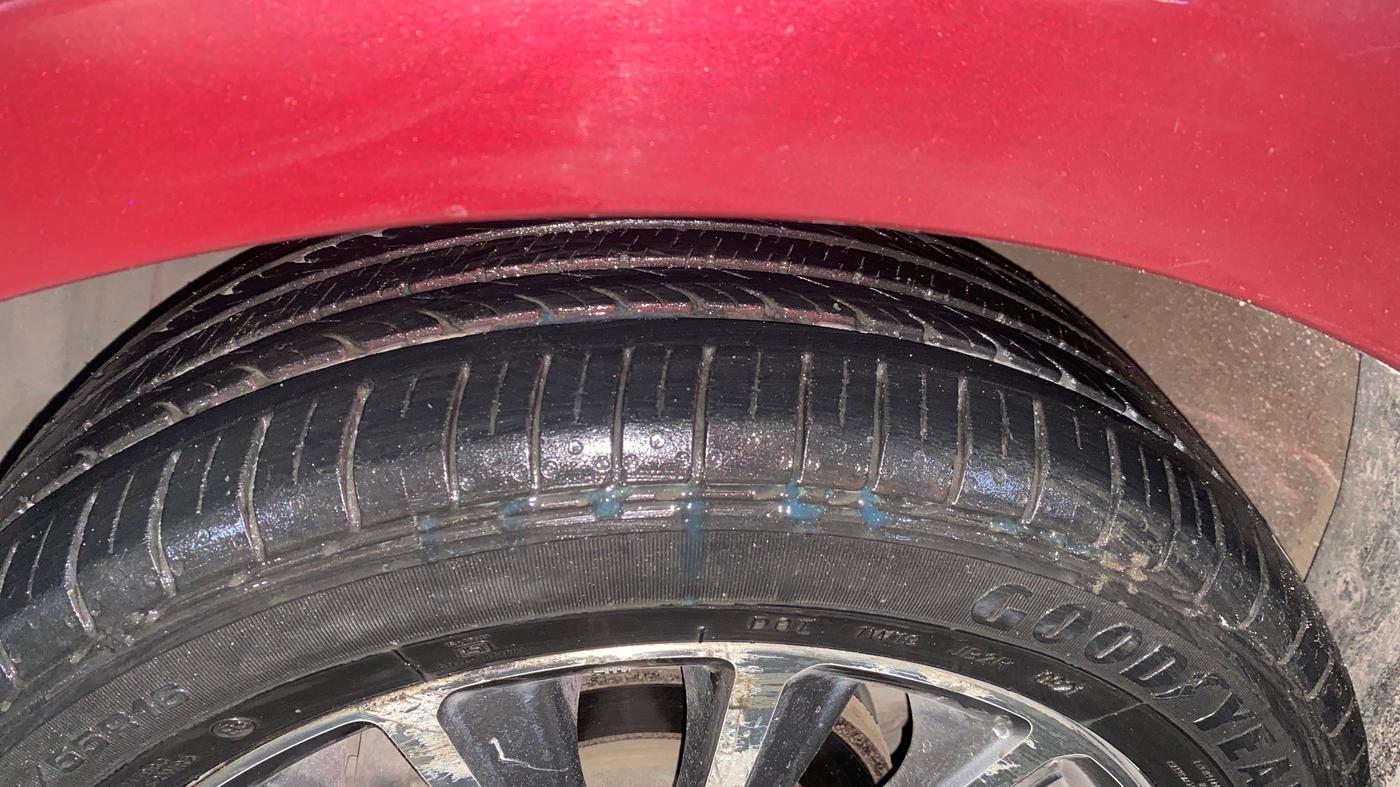 2021 Maruti Ciaz ALPHA 1.5 SHVS PETROL, Petrol, Manual, 20,764 km, Left Front Tyre Tread