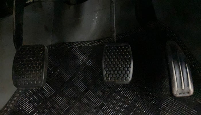 2012 Maruti Alto 800 LXI, CNG, Manual, 37,563 km, Pedals