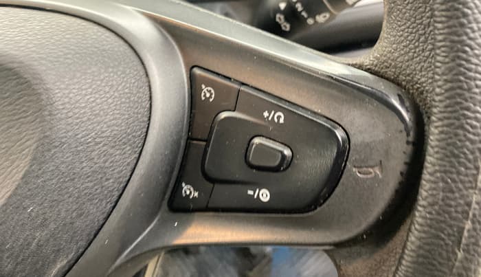2022 Tata ALTROZ XT DIESEL, Diesel, Manual, 68,309 km, Adaptive Cruise Control