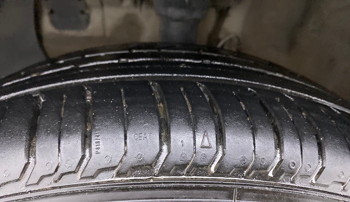 2016 Hyundai i20 Active 1.2 S, Petrol, Manual, 87,998 km, Left Front Tyre Tread