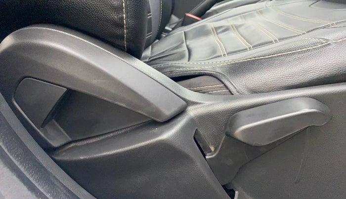 2019 Ford New Figo TITANIUM1.5 DIESEL, Diesel, Manual, 49,423 km, Driver Side Adjustment Panel