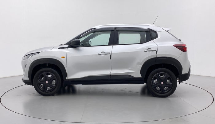 2021 Nissan MAGNITE XE 1.0 MT, Petrol, Manual, 11,353 km, Left Side