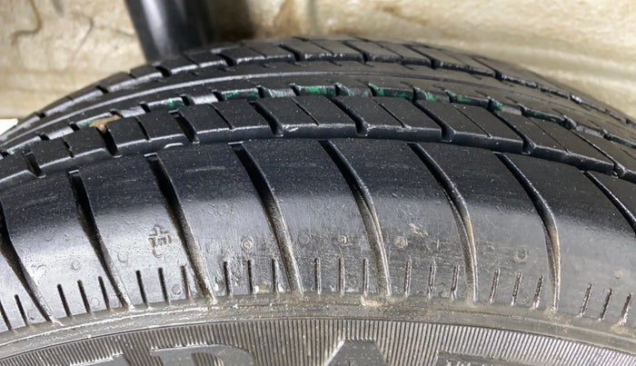 2019 Maruti New Wagon-R LXI CNG 1.0 L, CNG, Manual, 45,063 km, Right Rear Tyre Tread