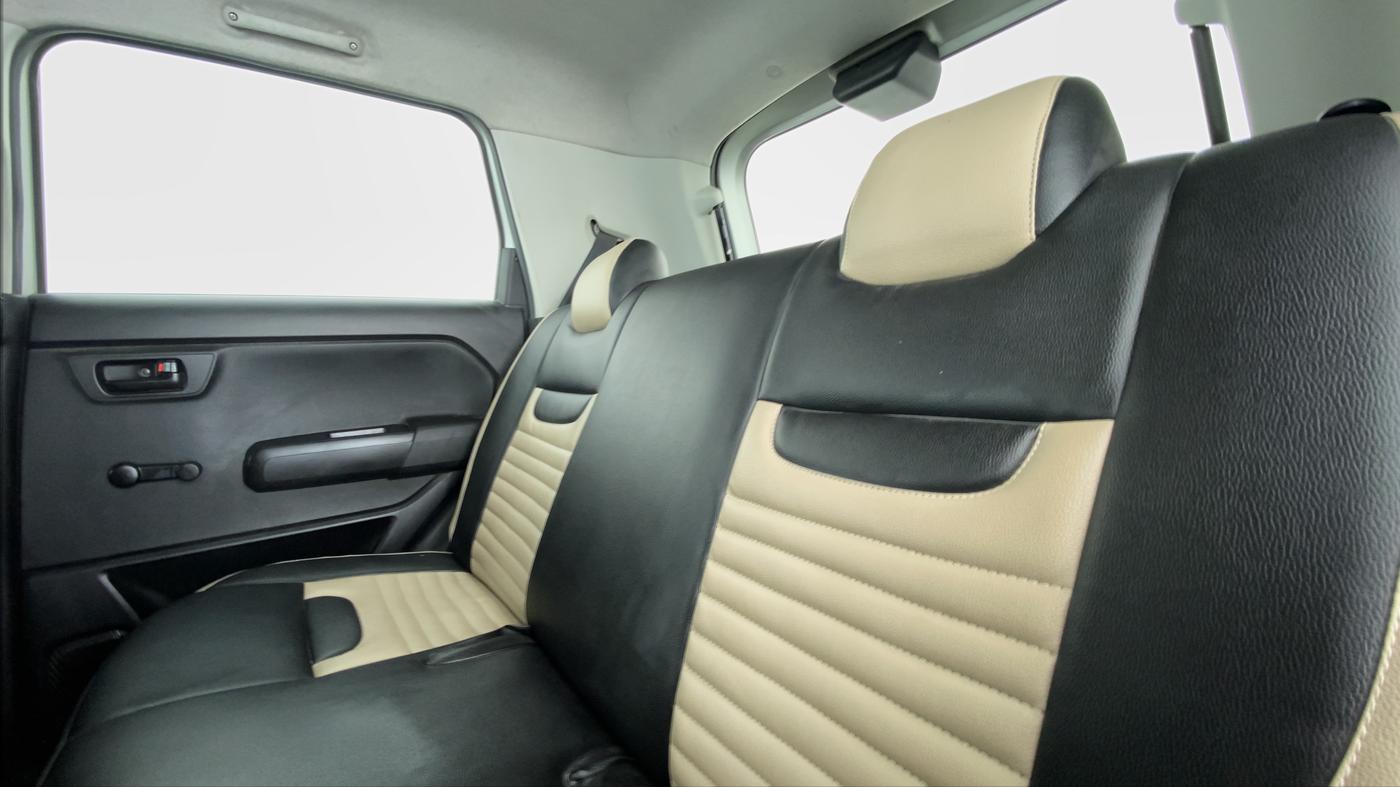 2019 Maruti New Wagon-R LXI CNG 1.0 L, CNG, Manual, 45,063 km, Right Side Rear Door Cabin