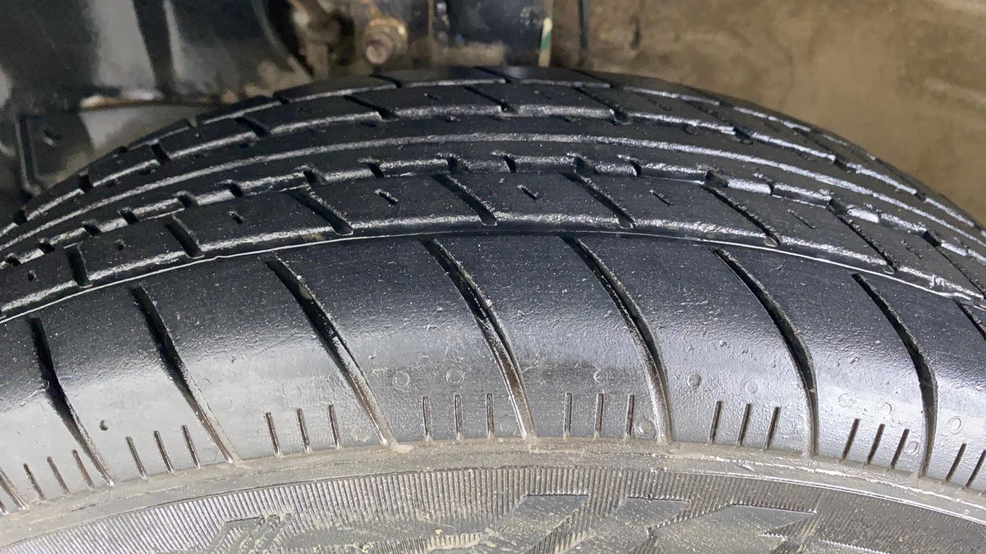 2019 Maruti New Wagon-R LXI CNG 1.0 L, CNG, Manual, 45,063 km, Left Front Tyre Tread