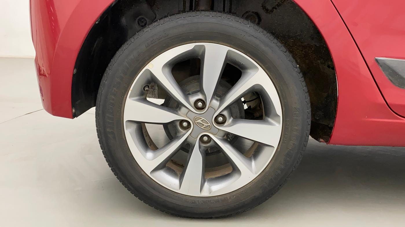 2017 Hyundai Elite i20 ASTA 1.2 (O), Petrol, Manual, 38,167 km, Right Rear Wheel