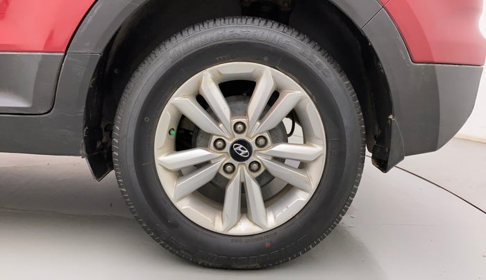 2017 Hyundai Creta SX 1.6 DIESEL, Diesel, Manual, 1,03,070 km, Left Rear Wheel