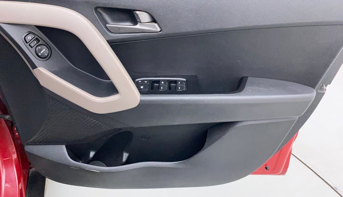 2017 Hyundai Creta SX 1.6 DIESEL, Diesel, Manual, 1,03,070 km, Driver Side Door Panels Control
