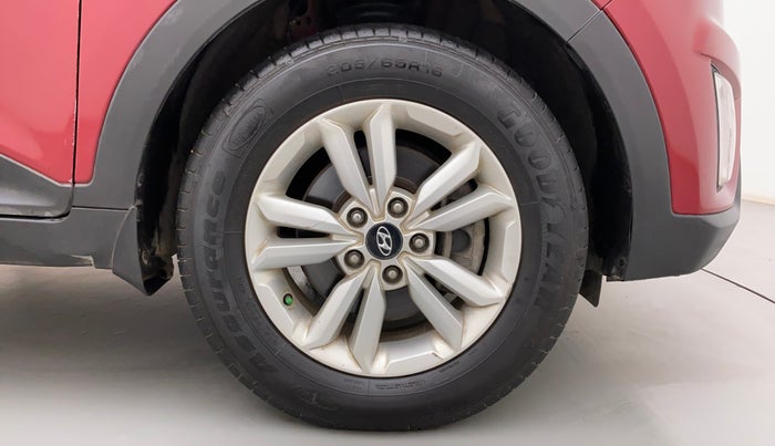 2017 Hyundai Creta SX 1.6 DIESEL, Diesel, Manual, 1,03,070 km, Right Front Wheel