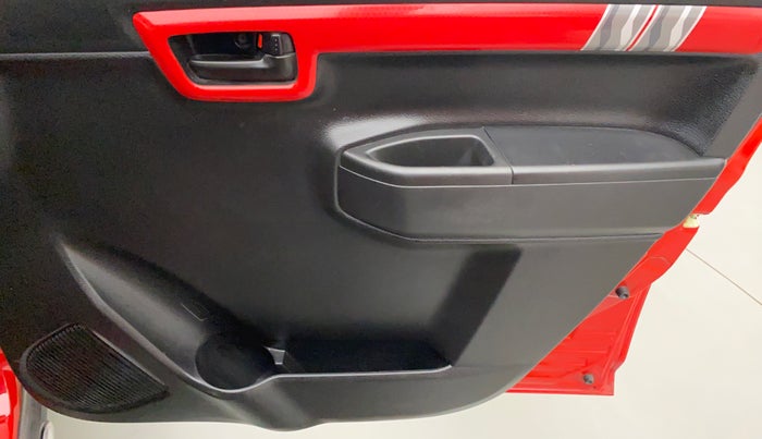 2020 Maruti S PRESSO VXI (O) CNG, CNG, Manual, 41,047 km, Driver Side Door Panels Control