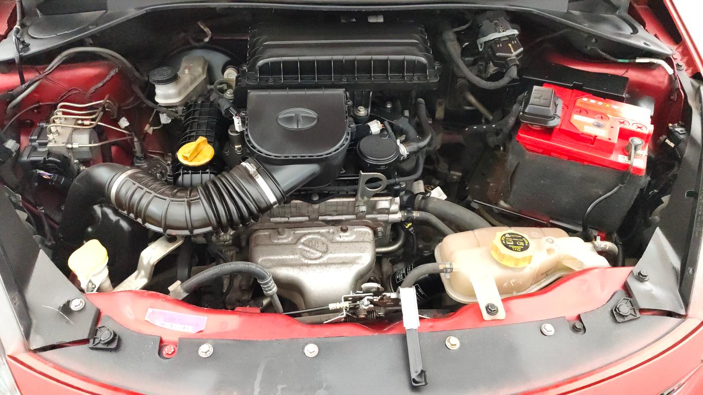 2019 Tata Tiago XZ PLUS PETROL, Petrol, Manual, 41,278 km, Engine View