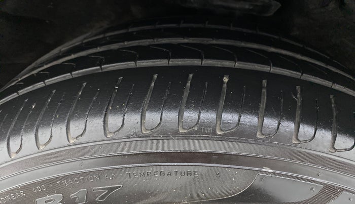 2017 Audi Q3 30TFSI Premium Plus, Petrol, Automatic, 67,769 km, Left Front Tyre Tread