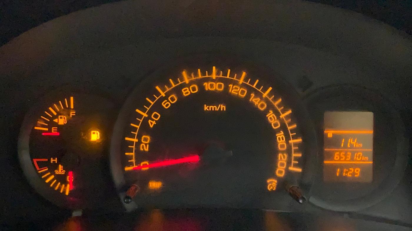 2015 Maruti Swift LXI (O), Petrol, Manual, 65,365 km, Odometer Image