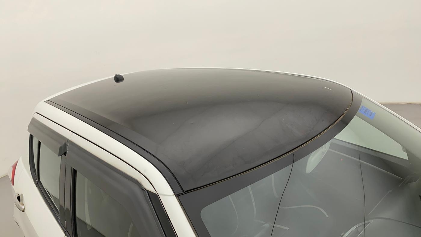 2015 Maruti Swift LXI (O), Petrol, Manual, 65,365 km, Roof