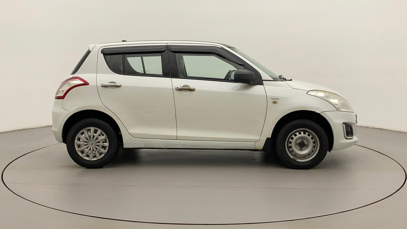 2015 Maruti Swift LXI (O), Petrol, Manual, 65,365 km, Right Side View