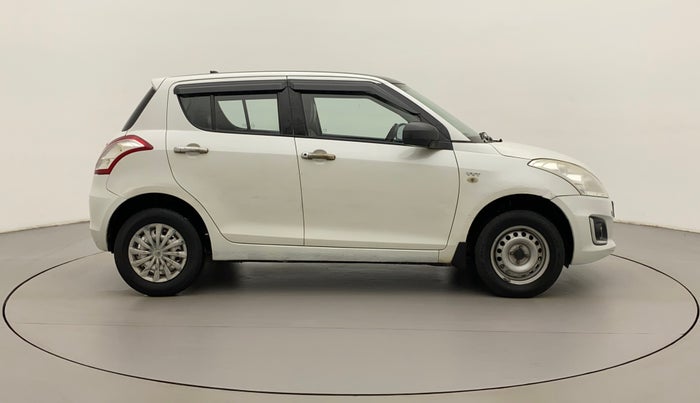 2015 Maruti Swift LXI (O), Petrol, Manual, 65,365 km, Right Side View
