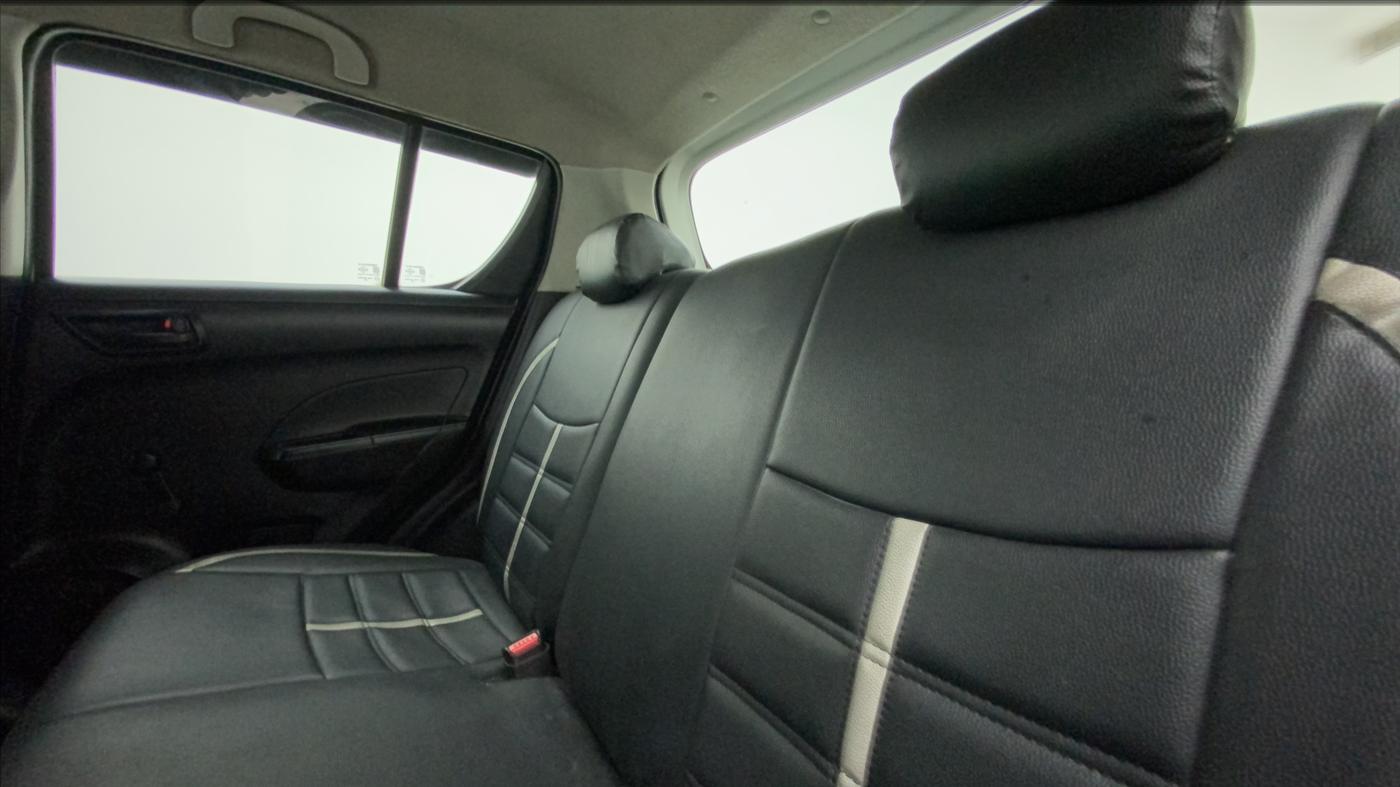 2015 Maruti Swift LXI (O), Petrol, Manual, 65,365 km, Right Side Rear Door Cabin