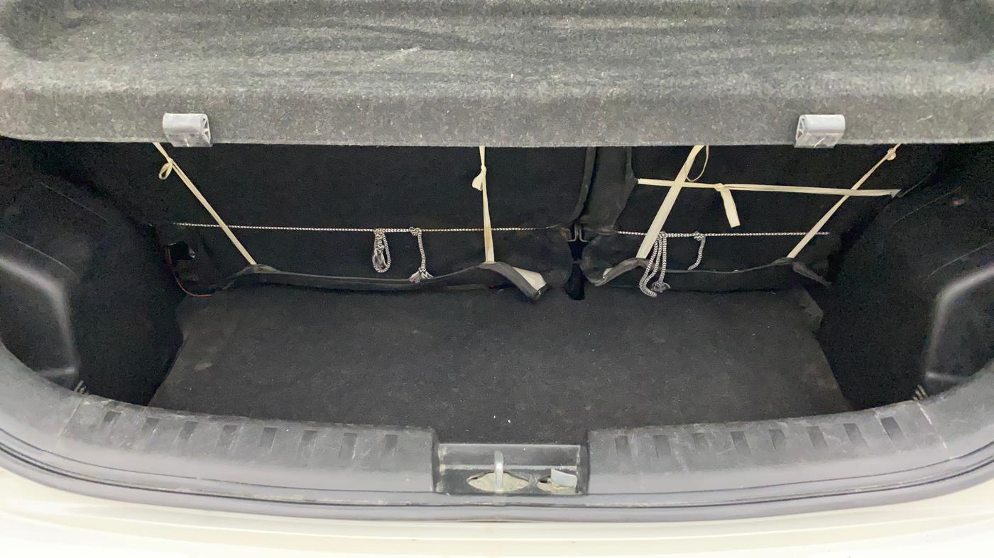 2015 Maruti Swift LXI (O), Petrol, Manual, 65,365 km, Boot Inside