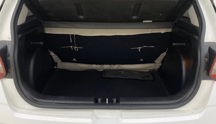 2019 Hyundai VENUE S 1.2, Petrol, Manual, 56,510 km, Boot Inside