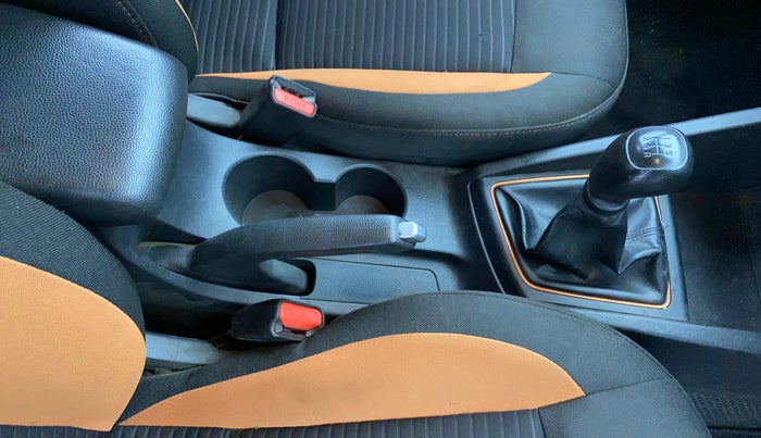 2015 Hyundai i20 Active 1.2 S, Petrol, Manual, 76,260 km, Gear Lever