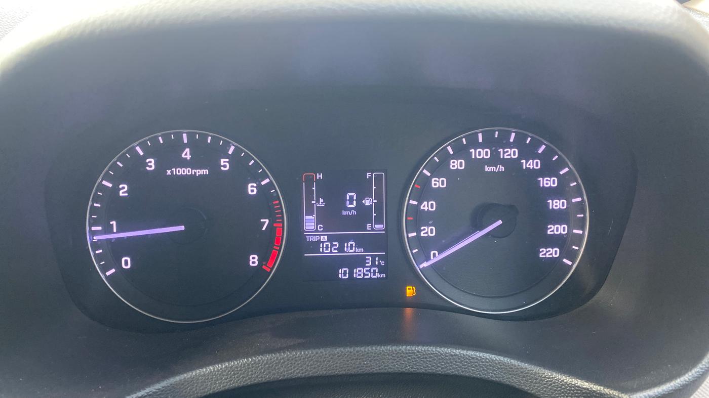 2016 Hyundai Creta SX PLUS 1.6 PETROL, Petrol, Manual, 1,01,830 km, Odometer Image