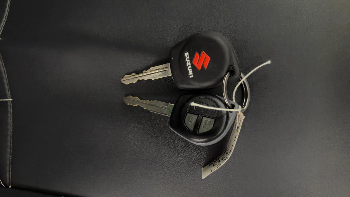 2016 Maruti Baleno DELTA PETROL 1.2, Petrol, Manual, 58,944 km, Key Close Up