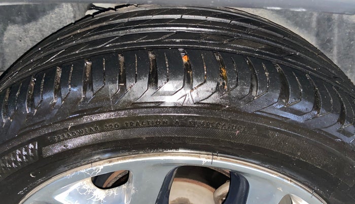 2019 Jeep Compass LIMITED PLUS DIESEL, Diesel, Manual, 70,805 km, Right Rear Tyre Tread