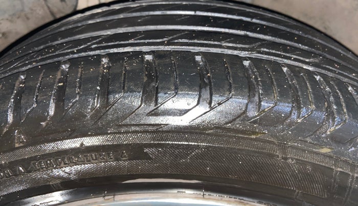 2019 Jeep Compass LIMITED PLUS DIESEL, Diesel, Manual, 70,805 km, Right Front Tyre Tread